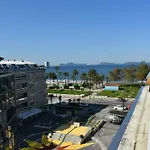 Apartment Primera Linea De Playa Samil Costa Con Garaje Incluido