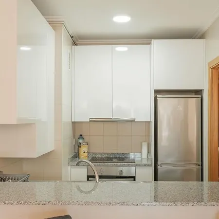 Διαμέρισμα Primera Linea De Playa Samil Costa Con Garaje Incluido *
