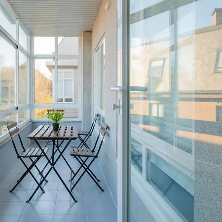 Primera Linea De Playa Samil Costa Con Garaje Incluido Apartment Vigo