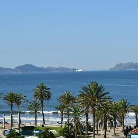 Apartment Primera Linea De Playa Samil Costa Con Garaje Incluido