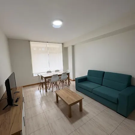 Apartment Primera Linea De Playa Samil Costa Con Garaje Incluido *