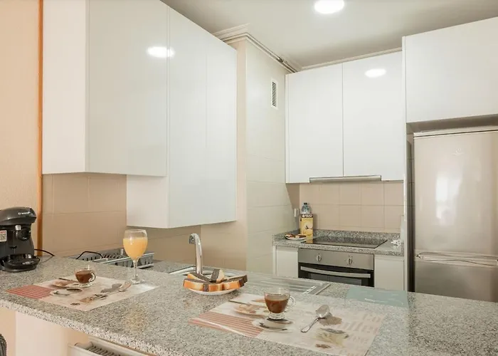 Lejlighed Primera Linea De Playa Samil Costa Con Garaje Incluido Vigo