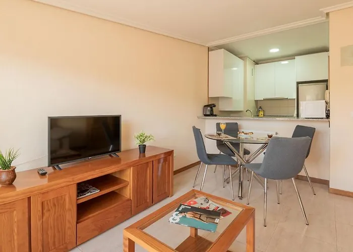 Primera Linea De Playa Samil Costa Con Garaje Incluido * Comarca de Vigo