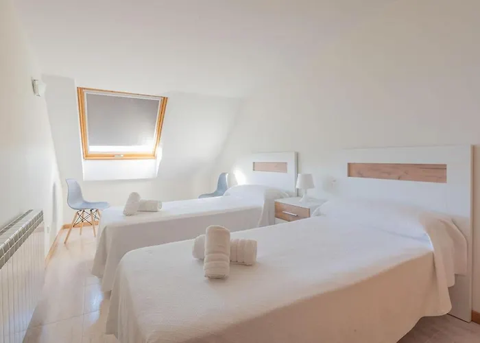 Primera Linea De Playa Samil Costa Con Garaje Incluido Appartement