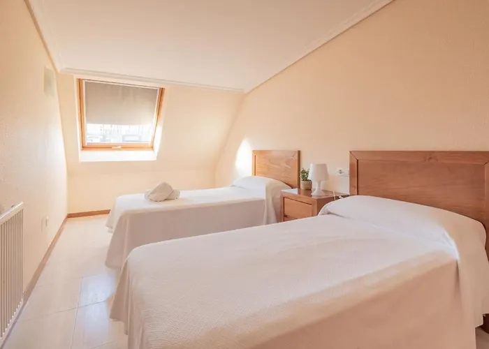 Lejlighed Primera Linea De Playa Samil Costa Con Garaje Incluido