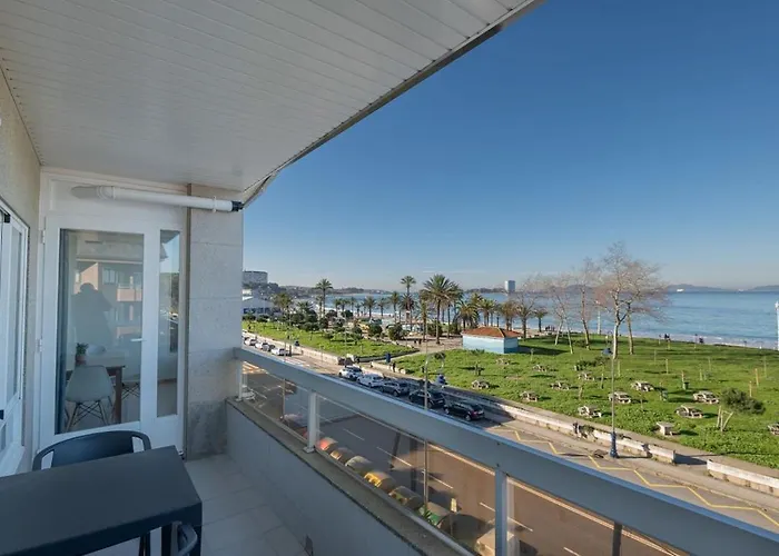 Appartement Primera Linea De Playa Samil Costa Con Garaje Incluido *